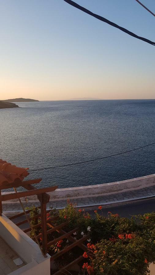 Blue Island Διαμέρισμα Μπατσί Εξωτερικό φωτογραφία