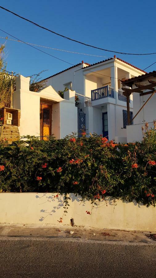 Blue Island Διαμέρισμα Μπατσί Εξωτερικό φωτογραφία